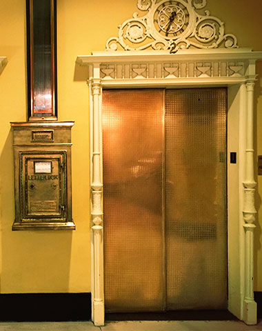 Old Elevatorq